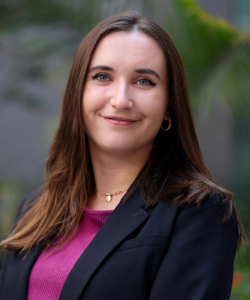 Anne Wszeborowska headshot