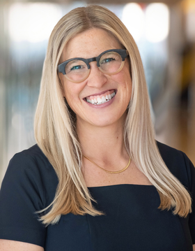 Portrait Emily Mackler